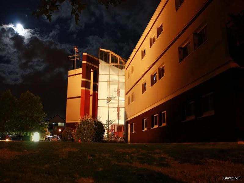 Hotel Cerise Auxerre Monéteau Εξωτερικό φωτογραφία